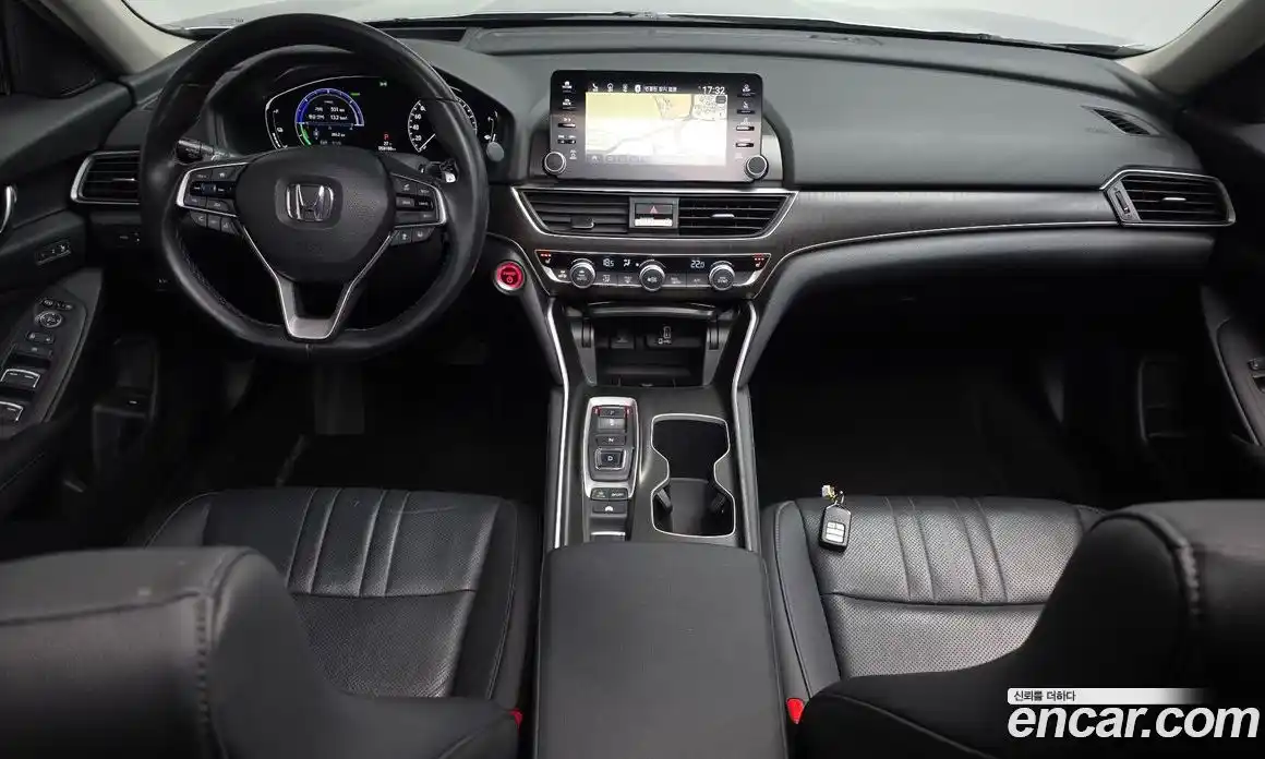 Honda Accord 2019 2.0 автомат (гидро), фото 9