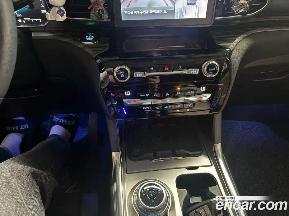 Ford Explorer 2021 2.3 автомат (гидро), фото 8