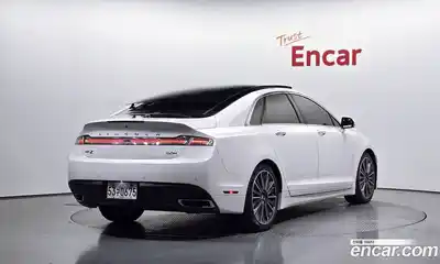 Lincoln MKZ 2016 2.0 автомат (гидро), миниатюра 2