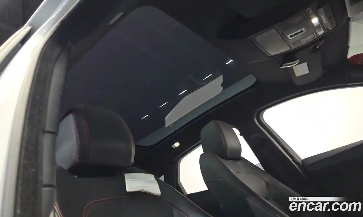 Jaguar E-Pace 2020 2.0 автомат (гидро), фото 25 Jaguar E-Pace 2020 2.0 автомат (гидро), фото 25