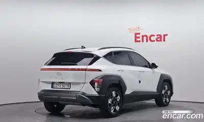 Hyundai Kona 2023 1.6 автомат (гидро), миниатюра 2