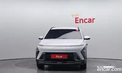 Hyundai Kona 2023 1.6 автомат (гидро), миниатюра 3