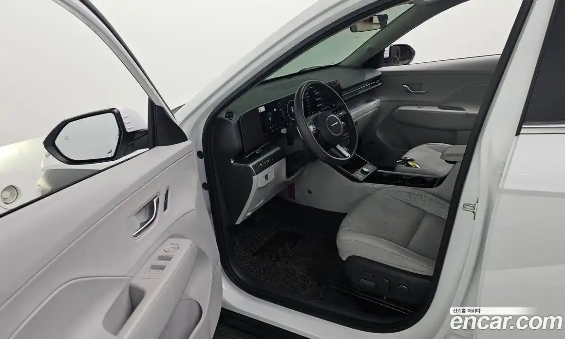 Hyundai Kona 2023 1.6 автомат (гидро), фото 10