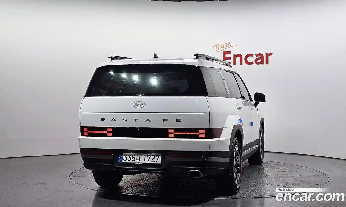 Hyundai Santa Fe 2023 2.5 автомат (гидро), фото 4