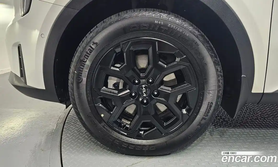Kia Sorento 2025 1.6 автомат (гидро), фото 5