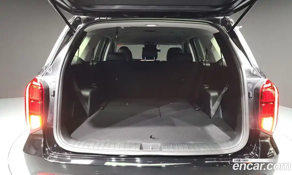Hyundai Palisade 2023 3.8 автомат (гидро), фото 20