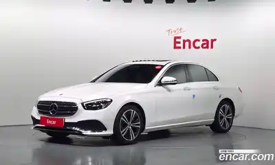 Mercedes-Benz E-Class, 2021, 50 917 км