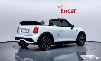 Mini Cooper Convertible 2023 2.0 автомат (гидро), миниатюра 2