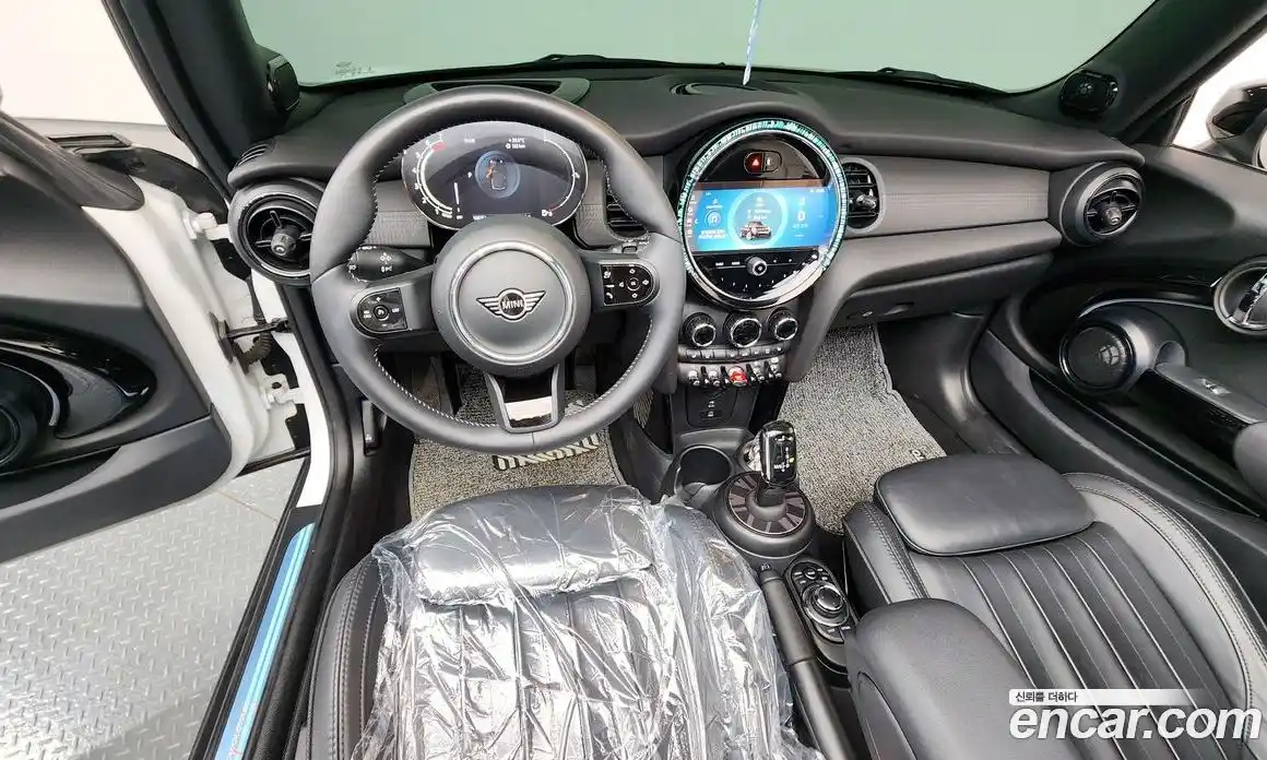 Mini Cooper Convertible 2023 2.0 автомат (гидро), фото 7