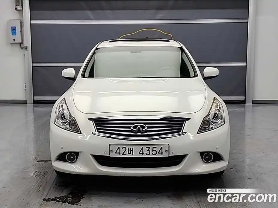 Infiniti G 2011 2.5 автомат (гидро), фото 1 Infiniti G 2011 2.5 автомат (гидро), фото 1