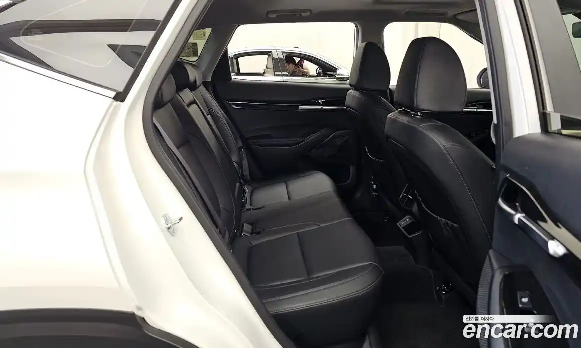 Kia Seltos 2025 1.6 автомат (гидро), фото 12