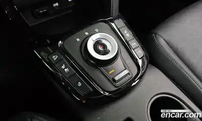 Kia Seltos 2025 1.6 автомат (гидро), миниатюра 9