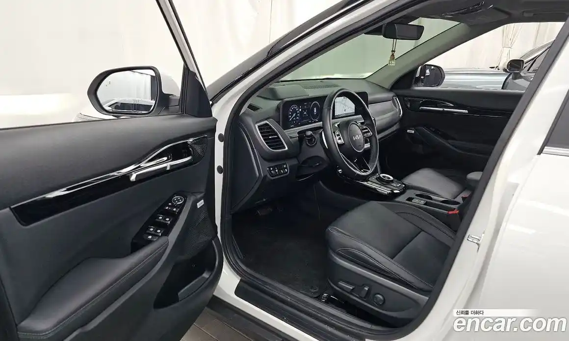 Kia Seltos 2025 1.6 автомат (гидро), фото 10