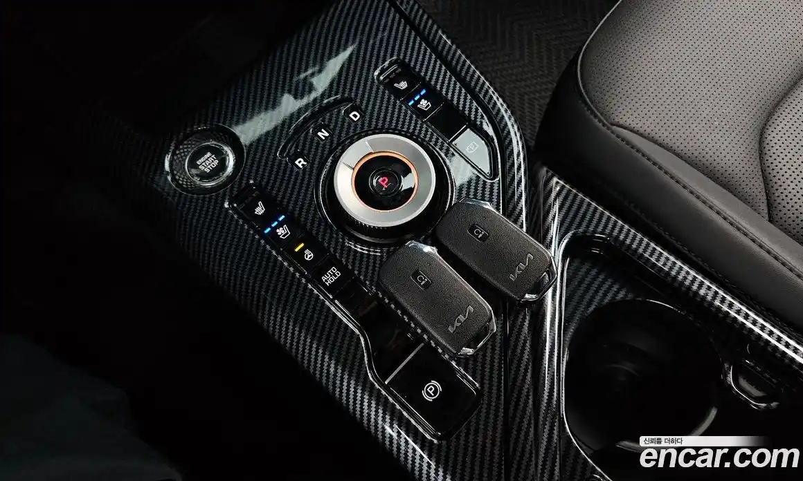 Kia Niro 2026 1.6 автомат (гидро), фото 12