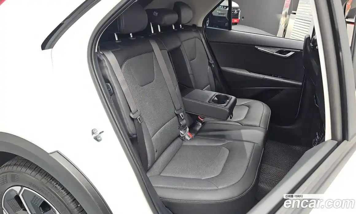 Kia Niro 2026 1.6 автомат (гидро), фото 17