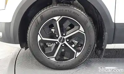 Kia Niro 2026 1.6 автомат (гидро), миниатюра 5