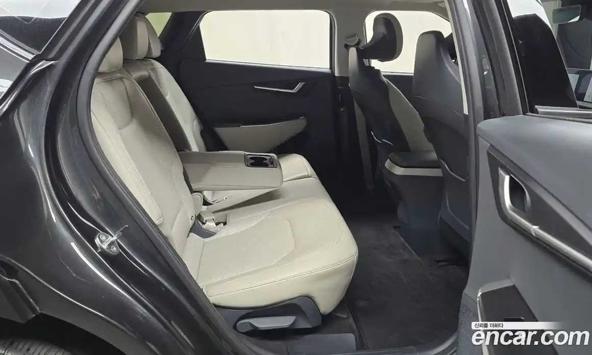 Kia EV6 2023 0.1 автомат (гидро), фото 17