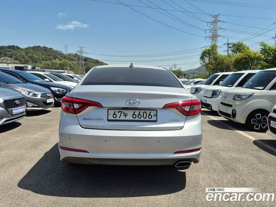 Hyundai Sonata 2014 2.0 автомат (гидро), фото 5