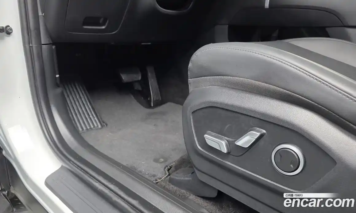 Hyundai Santa Fe 2025 2.5 автомат (гидро), фото 30