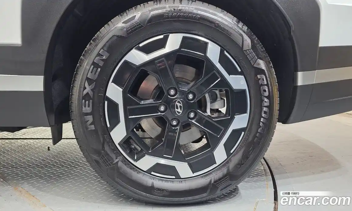 Hyundai Santa Fe 2025 2.5 автомат (гидро), фото 6