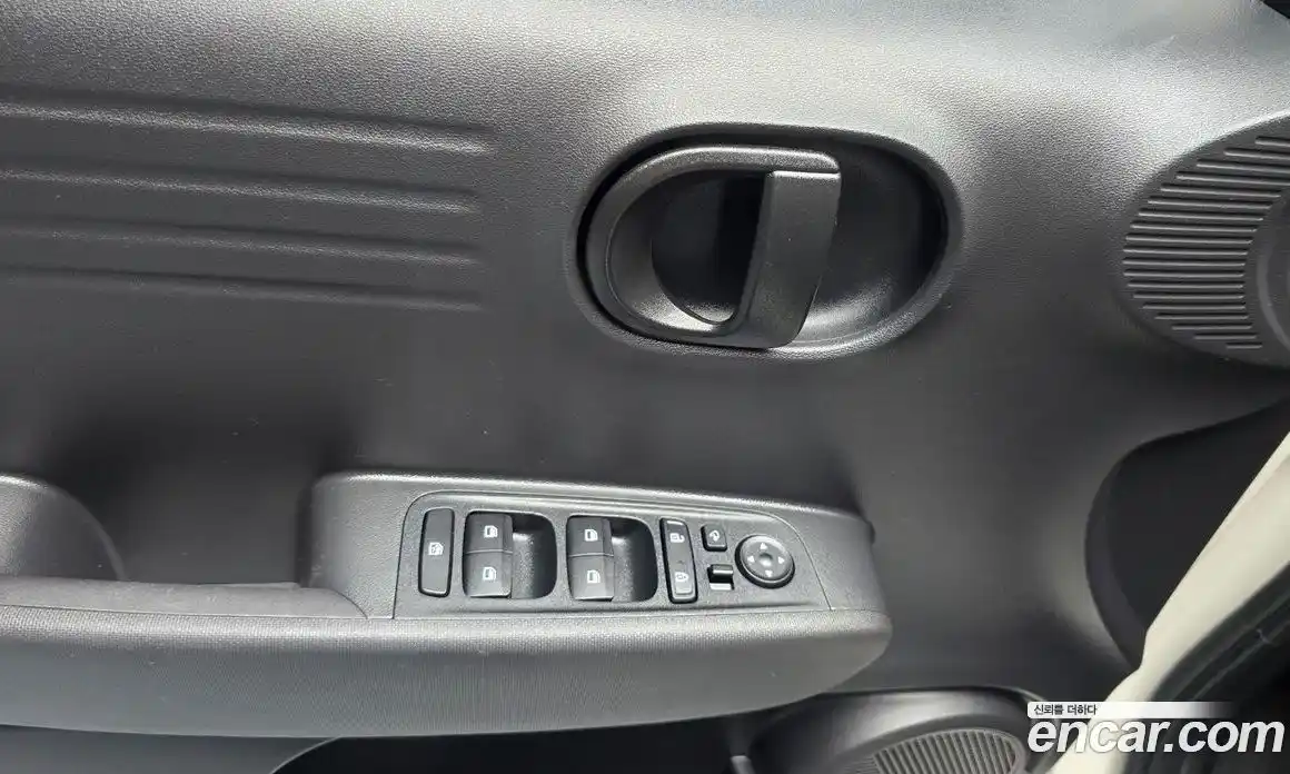 Hyundai Casper 2023 1.0 автомат (гидро), фото 24