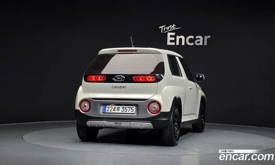 Hyundai Casper 2023 1.0 автомат (гидро), фото 4