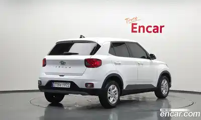 Hyundai Venue 2023 1.6 автомат (гидро), миниатюра 2