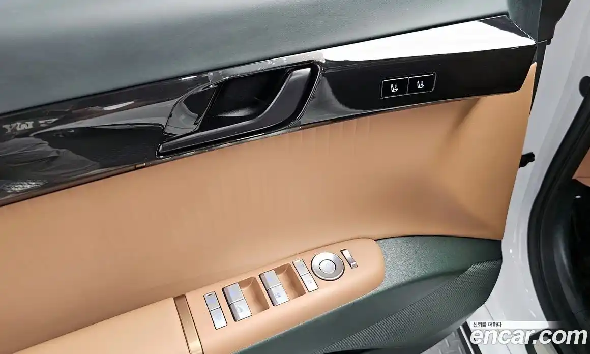 Hyundai Grandeur 2023 2.5 автомат (гидро), фото 20