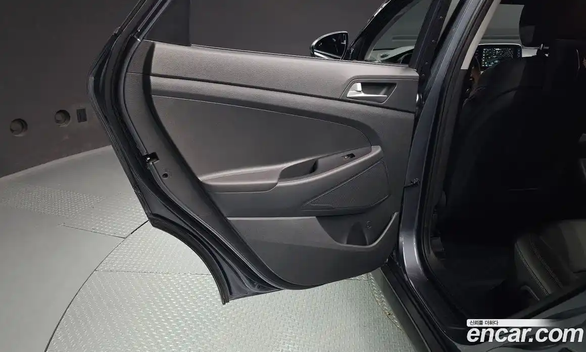 Hyundai Tucson 2020 2.0 автомат (гидро), фото 15