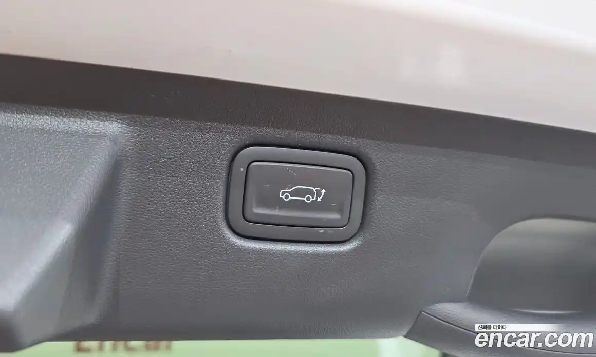 Hyundai Kona 2023 1.6 автомат (гидро), фото 32