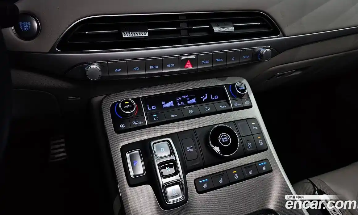Hyundai Palisade 2019 2.2 автомат (гидро), фото 12
