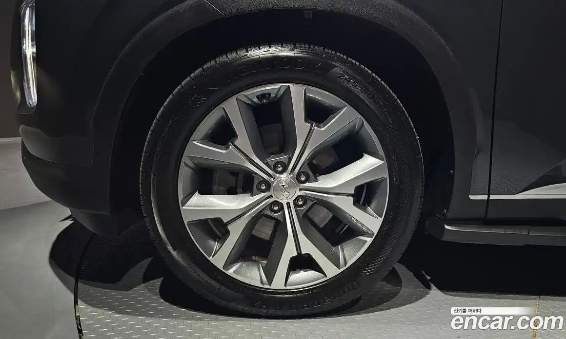 Hyundai Palisade 2019 2.2 автомат (гидро), фото 5
