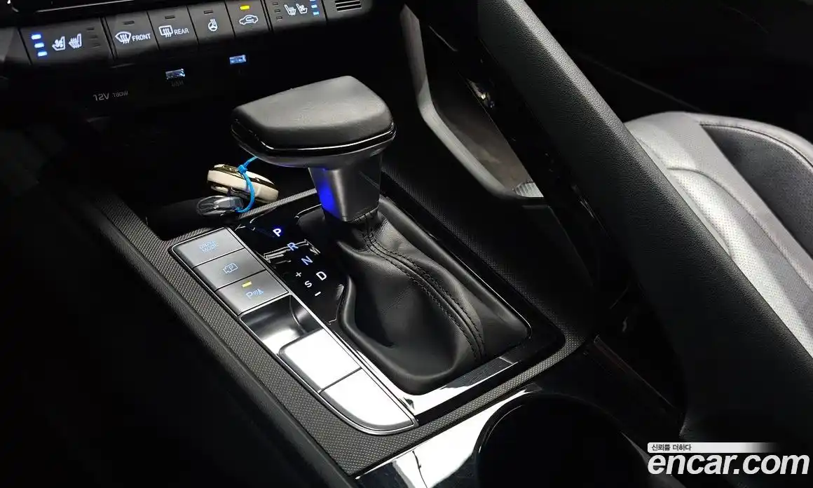 Hyundai Avante 2020 1.6 автомат (гидро), фото 9