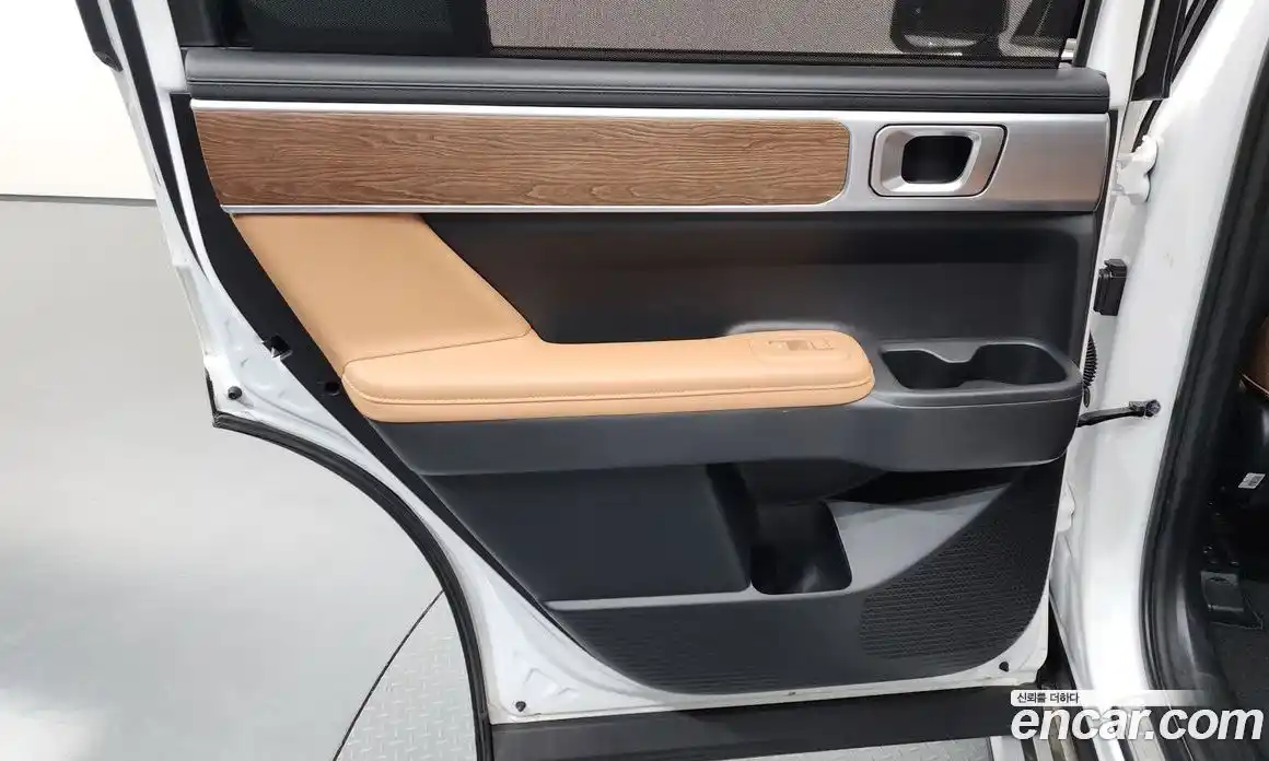 Hyundai Santa Fe 2023 2.5 автомат (гидро), фото 15