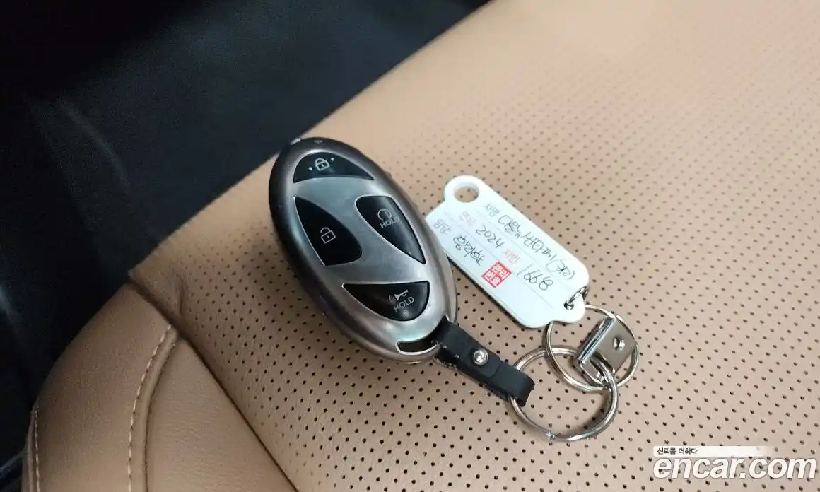 Hyundai Santa Fe 2023 2.5 автомат (гидро), фото 21
