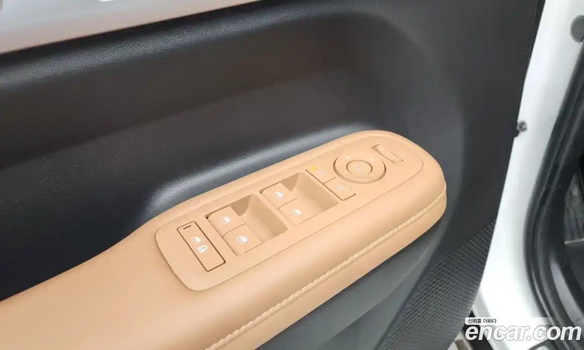 Hyundai Santa Fe 2023 2.5 автомат (гидро), фото 37