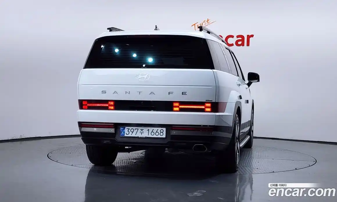 Hyundai Santa Fe 2023 2.5 автомат (гидро), фото 4