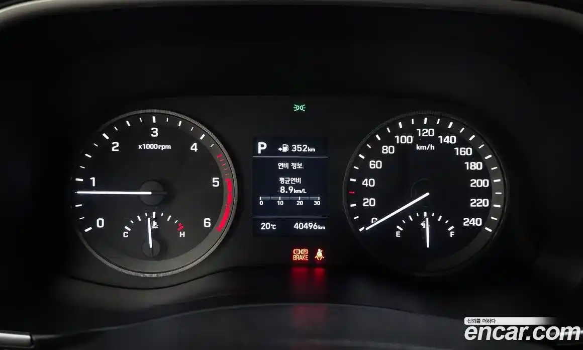Hyundai Tucson 2018 2.0 автомат (гидро), фото 11