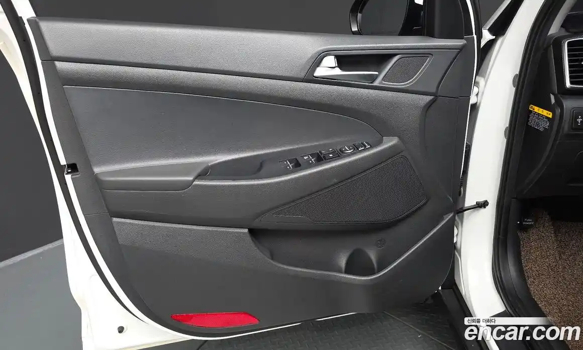 Hyundai Tucson 2018 2.0 автомат (гидро), фото 14
