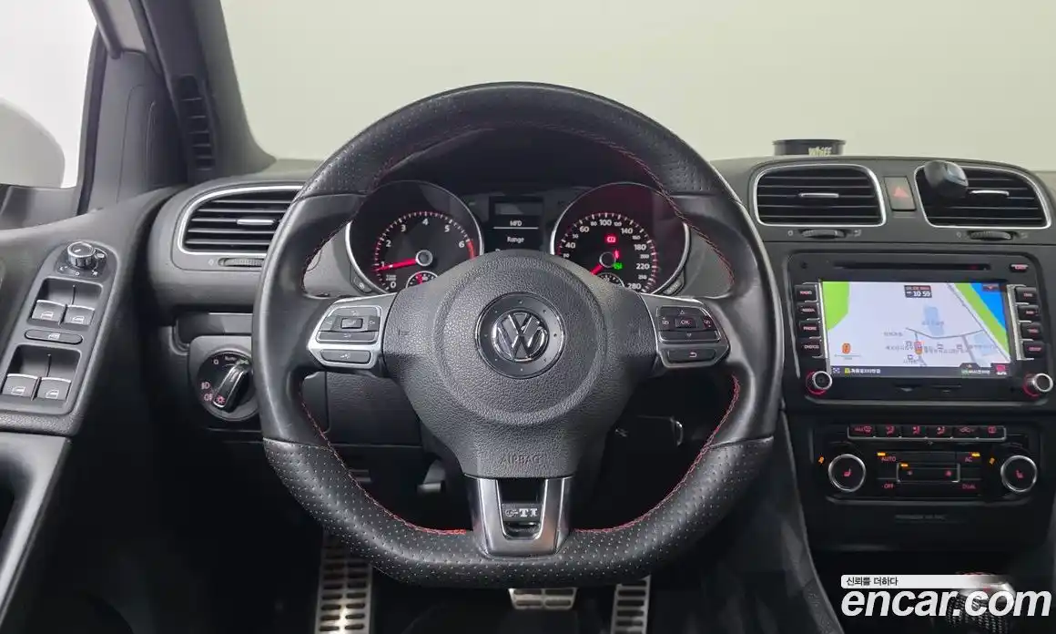 Volkswagen Golf 2011 2.0 автомат (гидро), фото 16