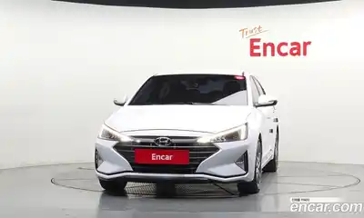 Hyundai Avante 2018 1.6 автомат (гидро), миниатюра 4