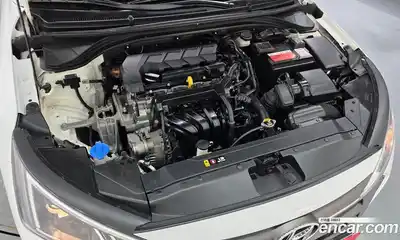Hyundai Avante 2018 1.6 автомат (гидро), миниатюра 6
