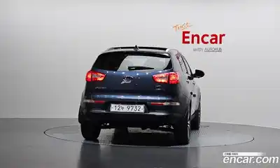 Kia Sportage 2010 2.0 автомат (гидро), миниатюра 4