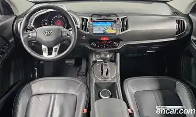 Kia Sportage 2010 2.0 автомат (гидро), миниатюра 7