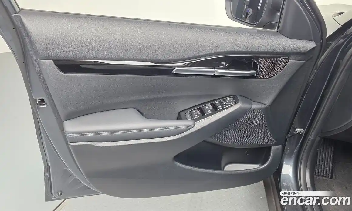 Kia Seltos 2023 1.6 автомат (гидро), фото 13