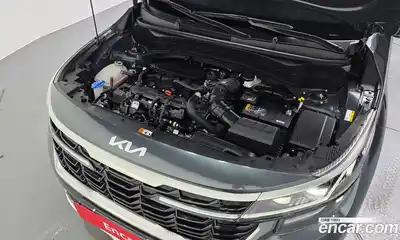 Kia Seltos 2023 1.6 автомат (гидро), миниатюра 5