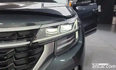 Kia Seltos 2023 1.6 автомат (гидро), миниатюра 7