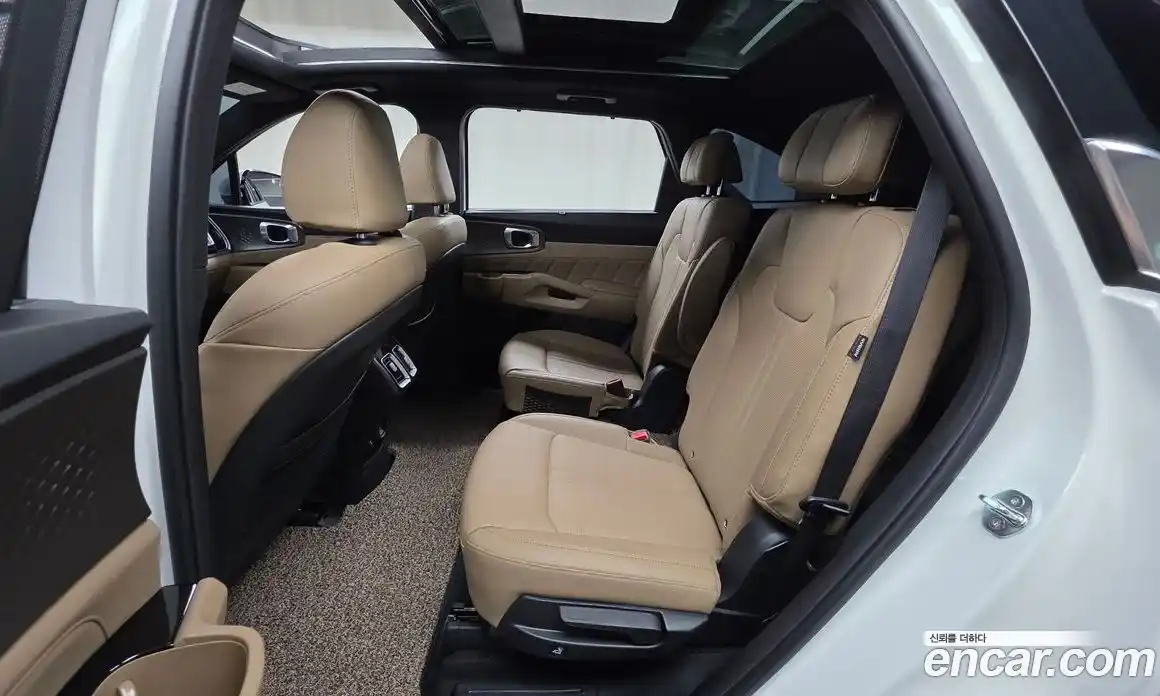 Kia Sorento 2024 1.6 автомат (гидро), фото 18