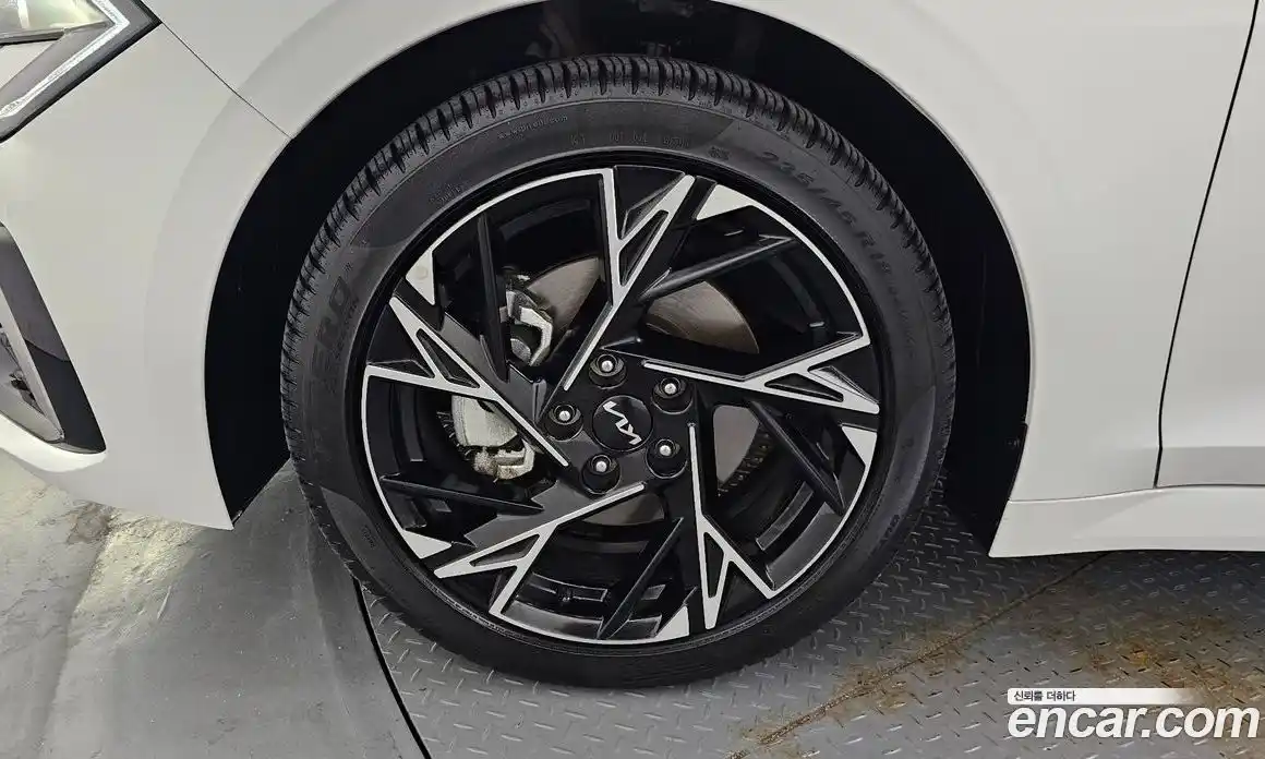 Kia K5 (Optima) 2025 2.0 автомат (гидро), фото 5