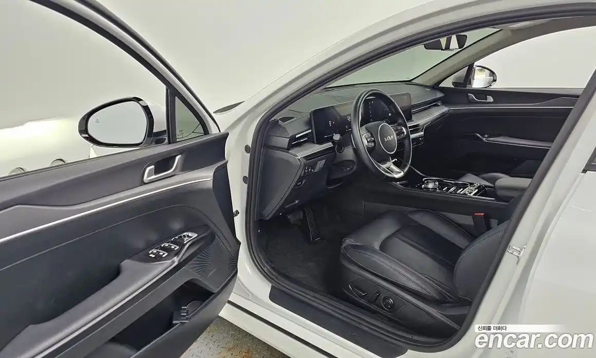 Kia K5 (Optima) 2025 2.0 автомат (гидро), фото 10